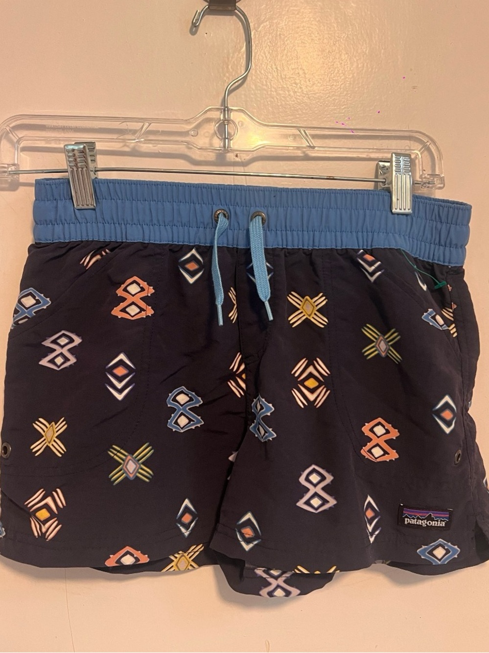 Patagonia
Girls' Costa Rica Baggies' Shorts Space Spirits Small: New Navy
XL